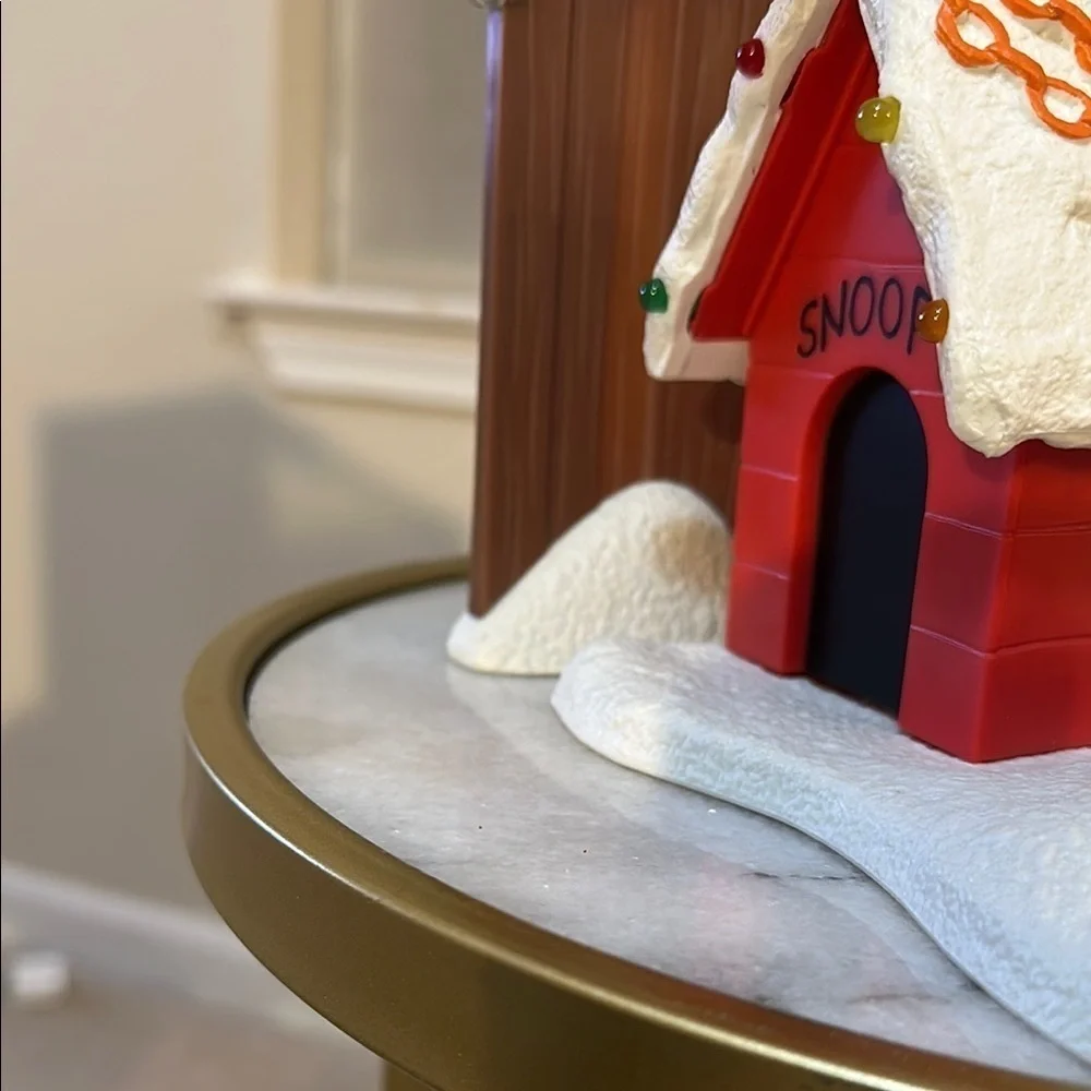 Snoopy and His 1st Prize contest Charlie Brown Christmas